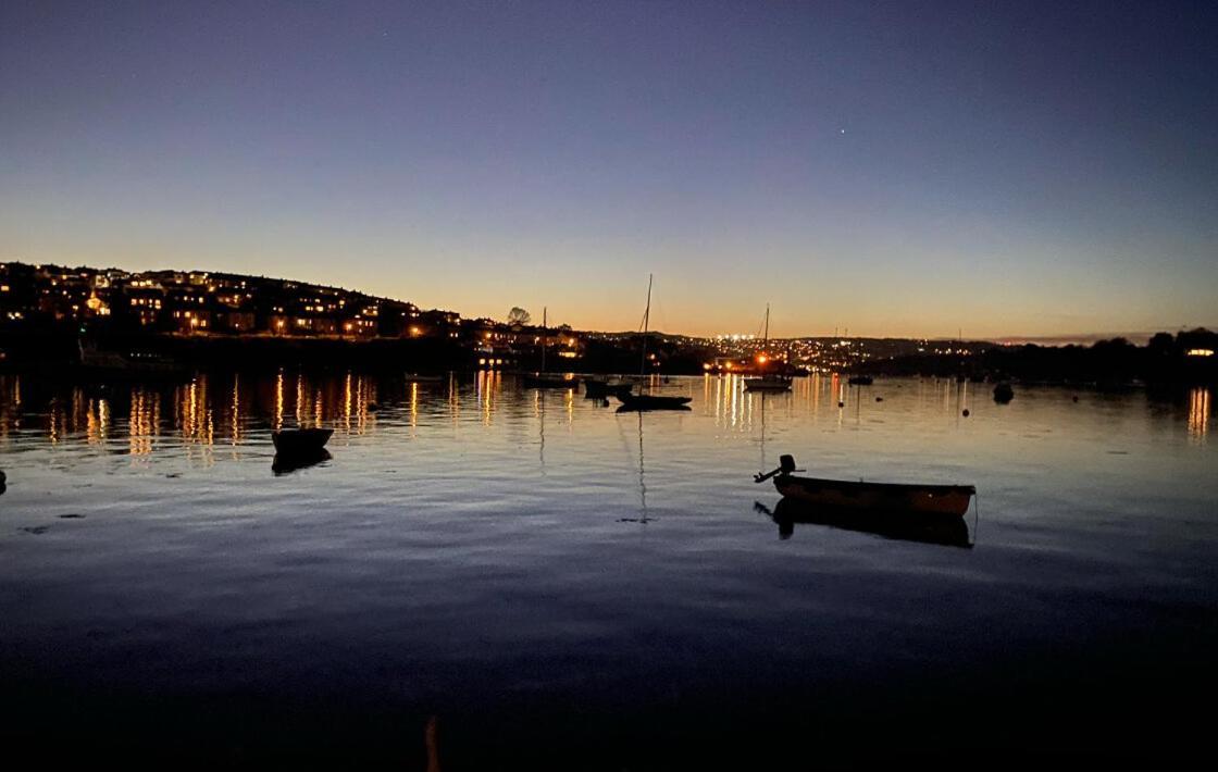 Honeycomb Lodge - Holiday Home 5 Min From Padstow Esterno foto